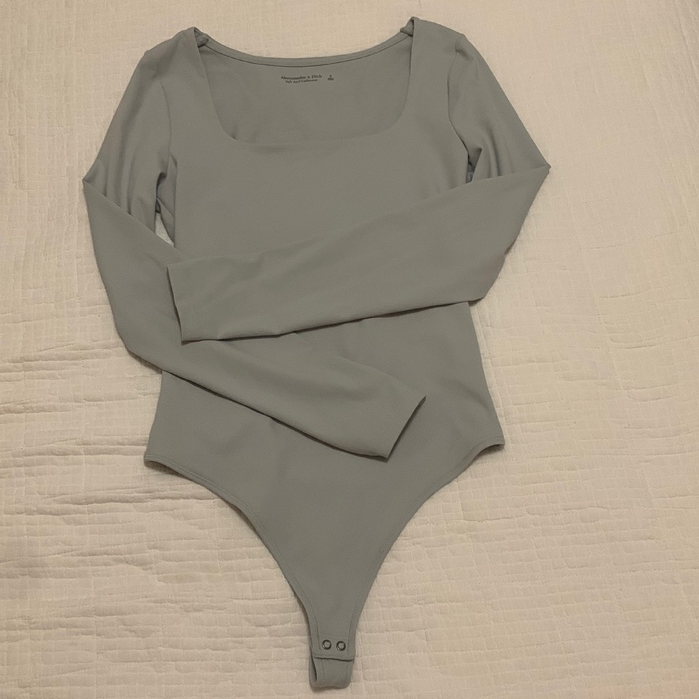 COPY - Baby blue Abercrombie bodysuit